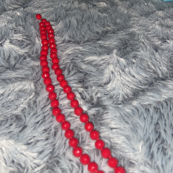 MCM vintage red faceted glass bead double strand choker necklace 13 inches - Picture 9 of 11